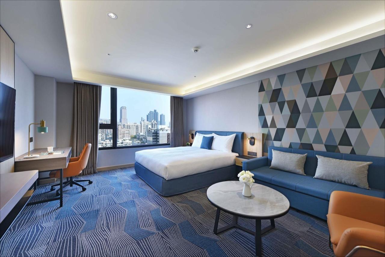 Hotel Fullon Poshtel - Kaohsiung Extérieur photo