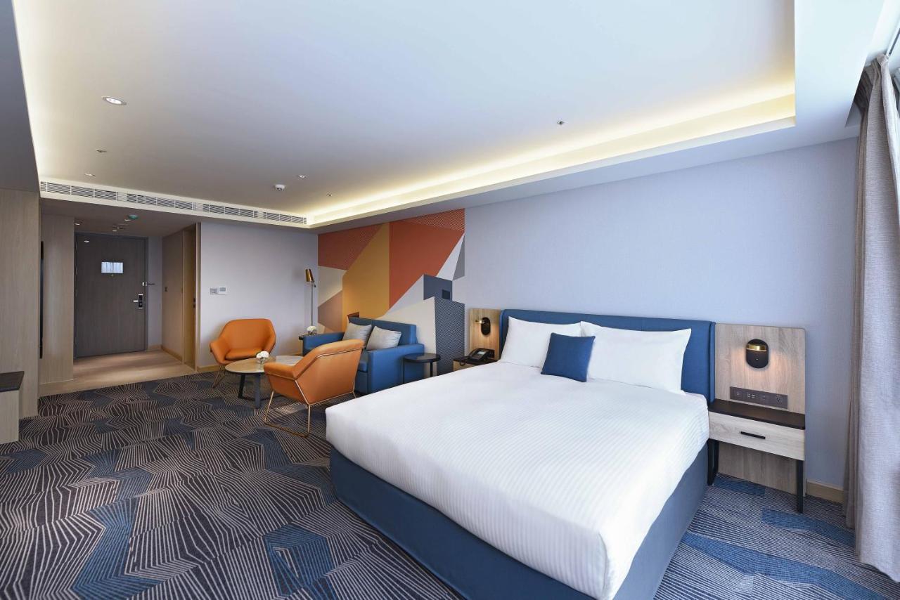 Hotel Fullon Poshtel - Kaohsiung Extérieur photo