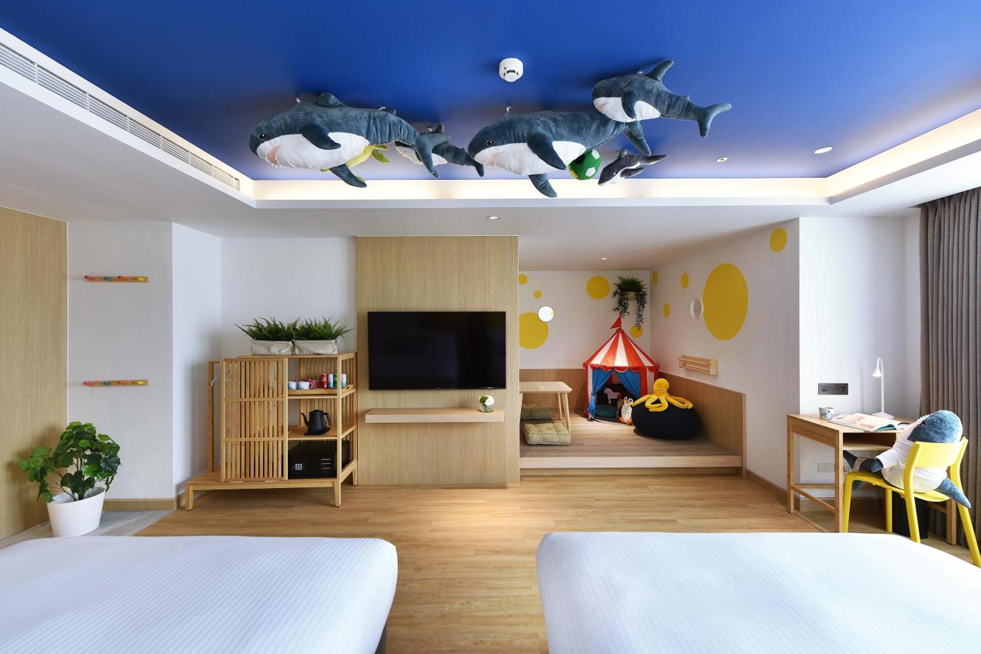 Hotel Fullon Poshtel - Kaohsiung Extérieur photo