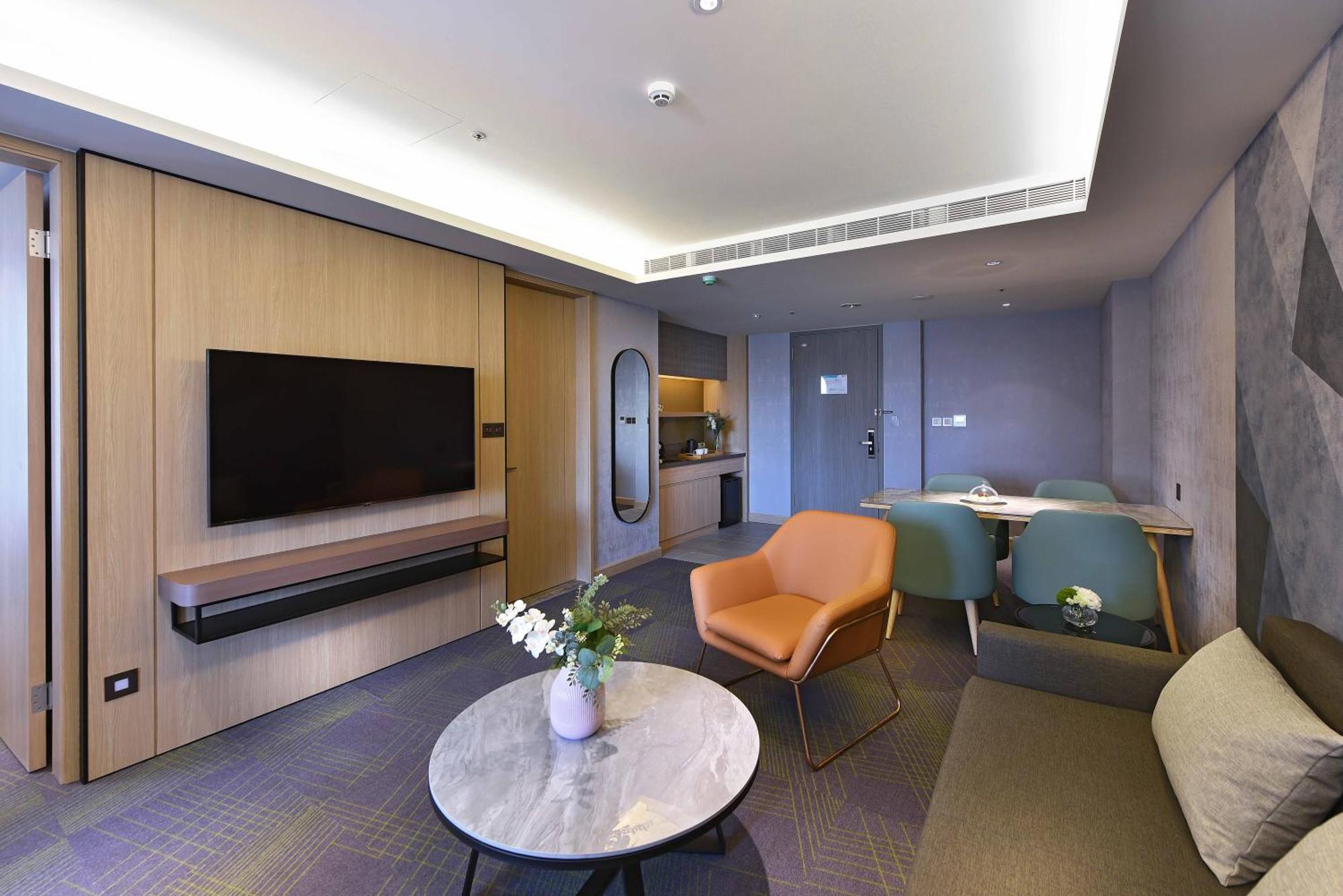 Hotel Fullon Poshtel - Kaohsiung Extérieur photo